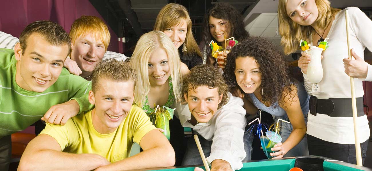 CYPN - Youths playing snooker in Northampton